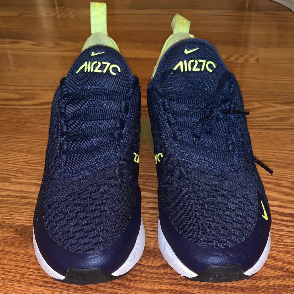 Nike Air Max 270 💙 ADD TO A BUNDLE